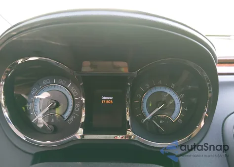 2010 Buick Lacrosse Cxs из США, поврежденный, VIN 1G4GE5EVXAF262796